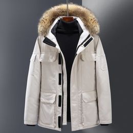 Parkas De Plumón Para Hombres Diseñador Hombres Canadienses Parkas De Plumón Chaquetas Abrigos Ropa De Trabajo De Invierno Chaqueta Al Aire Libre Moda Engrosada Mantener Cálido Pareja Transmisión En Vivo Gansos