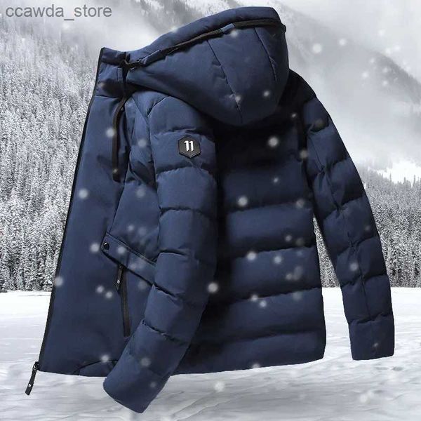 Parkas pour hommes Mode Veste d'hiver Hommes À Capuche Parka Chaud Coupe-Vent Manteau Mâle Épaissir Vestes À Glissière s Solide Vers Le Bas Manteaux M-4Xl Q240118