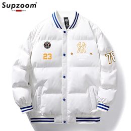 Männer Daunenparkas Supzoom 2023 Ankunft Parka Dicke Casual Regelmäßige Stepp Männliche Kleidung Patchwork Baseball Mantel Kurze Winter Jacke Männer 231027