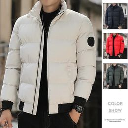 Parkas de plumón para hombres UETEEY Chaquetas de invierno para hombre Algodón Espesar Bombardero cálido A prueba de viento Hombres Cortavientos Casual Hombre Abrigo acolchado Ropa exterior M5XL 231108