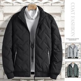Heren donsparka's winter katoenen jas heren Koreaanse versie van de trend korte sectie kraag lichte jassen voor 5xl 231023