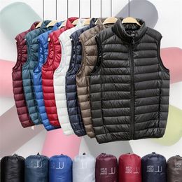 Parkas de plumón para hombre Invierno Hombres Pato Down Chaleco Abrigo Ultraligero Sin mangas Puffer Chaleco Chaqueta Ultra Thin Warm Lightweight Down Jacket Chaleco 220919