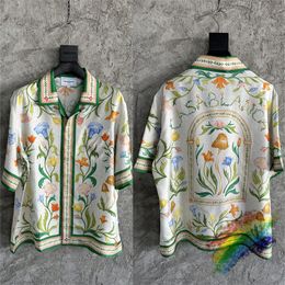Chemises habillées pour hommes Casablanca Fleurs complètes Fleurs de fleurs hommes Femmes 1 1 Qualité Hawaii Beach Summer Style Shirts en soie 230812