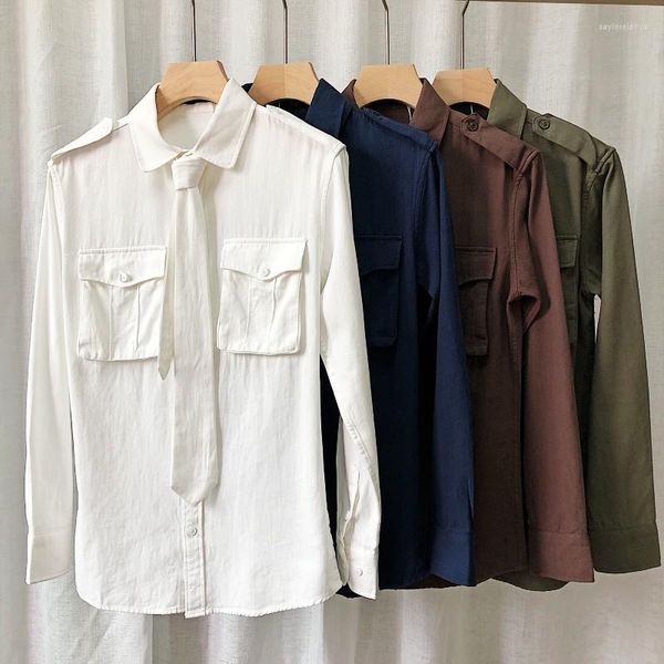 Camisas de vestir de manga larga para hombre, camisa coreana de otoño que combina con todo, corbata delgada británica, herramientas de bolsillo, Color sólido Formal para hombre