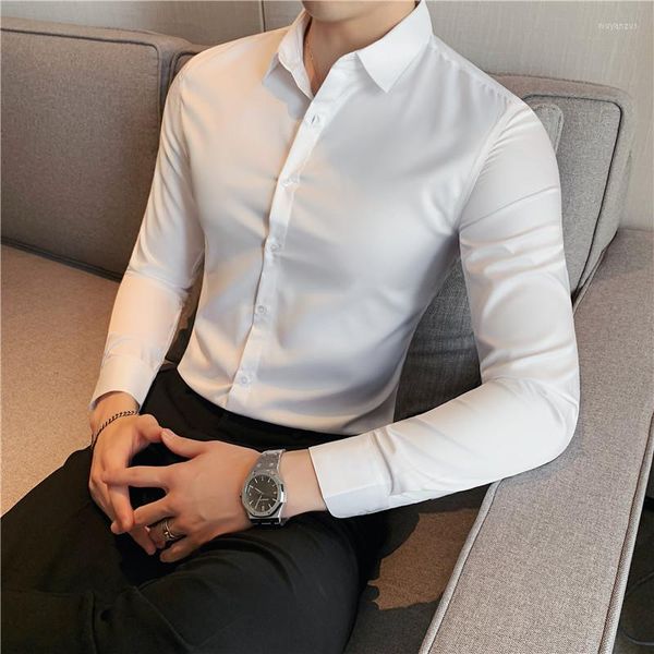 Chemises habillées pour hommes Chemise classique à poignets français pour hommes Chemise solide Patte recouverte Affaires formelles Coupe standard Manches longues Travail de bureau Blanc
