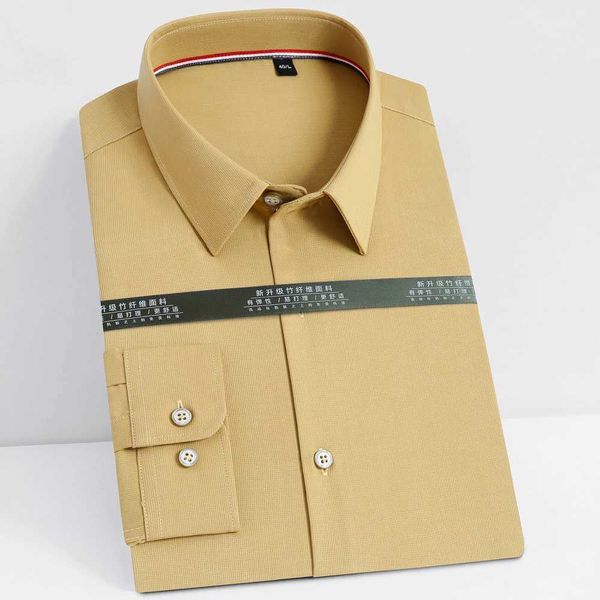 Chemises de robe masculine pour hommes Bamboo Fibre Solid Shirts sans porte de poche Collier intérieur confortable Shirt Long Long Slet D240507