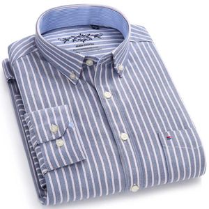 Chemises habillées pour hommes bouton à bas de la chemise Oxford durable décontractée Pocket Single Pocket Automne Long Sle Standard-Fit Shirts à plaid D240507