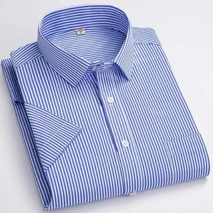 Heren-jurken Shirts Zomerheren Gestreepte shirt Shirt Shirt Non Regular Fit Anti-Wrinkle Tops Business Social Fashion Shirt D240507