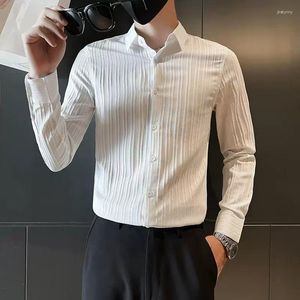 Chemises Habillées Pour Hommes Blanc Rayé À Manches Longues Vert Homme Tops Noir Et Blouses Pour Hommes Style Coréen Xxl Cool Asia Social Designer S Vêtements