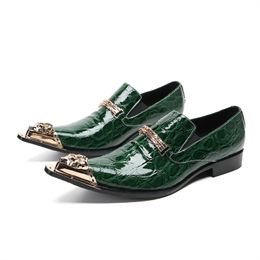 Chaussures habillées pour hommes Chaussures en cuir doré à face vif respirant des chaussures en cuir pointu décontractées mariage de fête britannique pour les bottes de fête des garçons