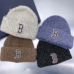 Mode Hommes Sports Style B Lettre Broderie Designer Bonnet Bonnet Bonnet Femme Automne et Hiver Vacances Voyage Casquette Chaude