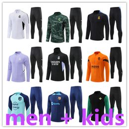 22 23 Trainingspakken training voetbal voetbal overlevende voet chandal futbol sportkleding ontwerper Maillot Tuta Jerseys retro kit volwassen en kinderjas