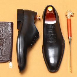 Général de cuir italien officiel pour hommes Force à la main confortable confortable Elegant Black Wedding Social Oxfords Chaussures Man 6783
