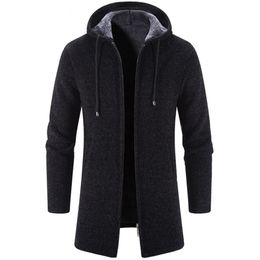 Pelliccia sintetica da uomo Pelliccia sintetica Autunno e inverno Cashmere Cardigan da uomo Cappotto esterno in ciniglia Maglione Giacca a vento 231120