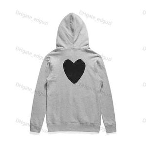 Sweats à capuche pour hommes Sweat-shirts à capuche pour femmes Manteau ample à fermeture éclair Play Sweatshirt Commes Cardigan Des Petite veste coeur rouge Garcons Standard et polaire Pulls décontractés Cardigan c5