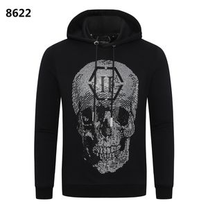 Heren Hoodies Man Sweatshirts 23SS met hoed Skull Crossbones Rhinestone Letters DSQPleind2 Zwart Hatband Human Skeleton Modieuze mannen Sweater Hoodie Katoen Top