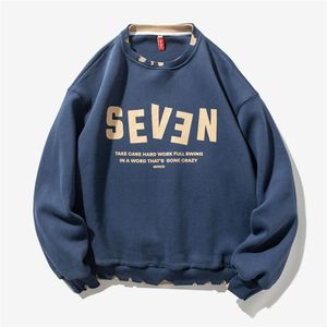 Sweats à capuche pour hommes Sweatshirts Mode Street Pull Jeunesse Marque Japonaise Trou Col Rond Couple Lettre Impression Lâche Pull Moletom 220913