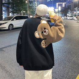 Sweats à capuche pour hommes Sweatshirts Harajuku Sweatshirts Conçu Bear Pattern Streetwear Vêtements Hommes Vêtements de mode Chemises à manches longues Sweatshirts décontractés Men Top 220928