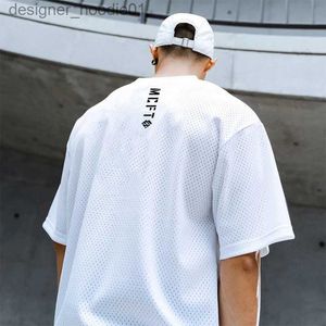 Sweats à capuche masculins T-shirt surdimensionné pour hommes T-shirt Summer Summer Hip-Hop Sports Hip-Hop C240412