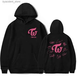 Sudaderas con capucha para hombre Sudaderas con capucha con estampado de firma dos veces Kpop Fans de la moda UNA VEZ Ropa Hombres Mujeres Otoño Jerseys Harajuku Streetwear Sudadera de gran tamaño L240315