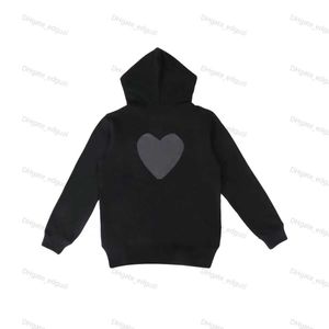 Sweats à capuche pour hommes Sweatshirts Femmes Zipper Hoody Play Sweatshirt Commes Cardigan Des Small Red Heart Sweat à capuche Garcons Standard et Fleece Casual Jumpers c23