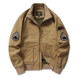 Chaquetas para hombres 2021 Brad Pitt Fury WW2 Tanker Khaki Spring Military Army Bomber Jacket Chaqueta y abrigos ligeros de algodón para hombres T220914
