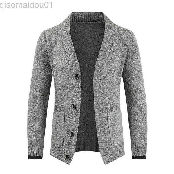 Chaquetas de los hombres 2023 Nuevo invierno cálido Hombres Marca Casual Slim Fit Suéteres masculinos Cárdigan Cuernos Suéter grueso Botón de moda Top Coat Suéteres L230721