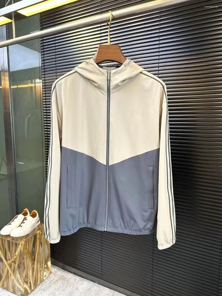 Jackets para hombres 2024 Spring/Summer High End High End personalizados a prueba de viento e impermeable Fashion Fashion Coat