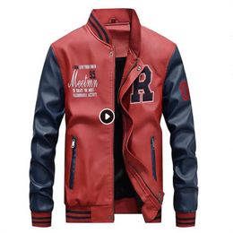 Mannen Jassen 2024 Winter Leren Jas Mannen Bomber Baseball Pu Faux Fleece College Top Zwart Slim Fit Motorfiets s-4XL