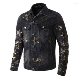 Vestes pour hommes Arrivée Hommes Vintage Distressed Black Gold Leather Stars Patch Ripped Ragular Coat Slim Pocket Patchwork Denim Jacket 452