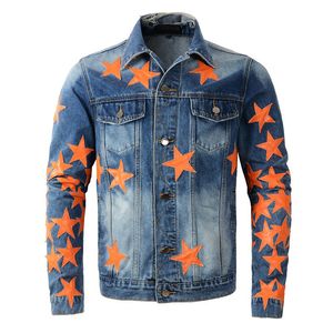 Herenjassen Aankomst Autume Winter Distressed Oranje kleur Lederen sterren Patches gescheurd ragulaire slanke knopen denim voor mannen 230223