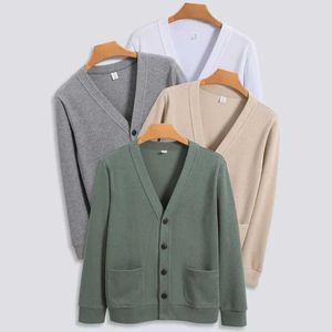 Chaquetas para hombres browon nuevo suéter de punto tejido hombre 2024 otoño sólido casual ropa moda coreana 80% puro algodón en v suéter Mensl2405