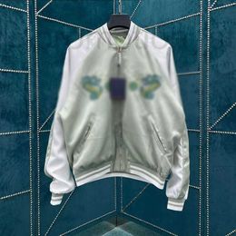 Diseñador de chaquetas para hombres 2024 El año de Loong Wanghe New Loose Borded Jacket Baseball informal para hombres y mujeres D6MN