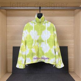 Vestes pour hommes Designer 23SS Fashion Designer Jacket Manteau à capuche Couverture de fleurs d'été Japonais Tie Dye Collier et coupe-vent coupe-vent pour femmes V1L0