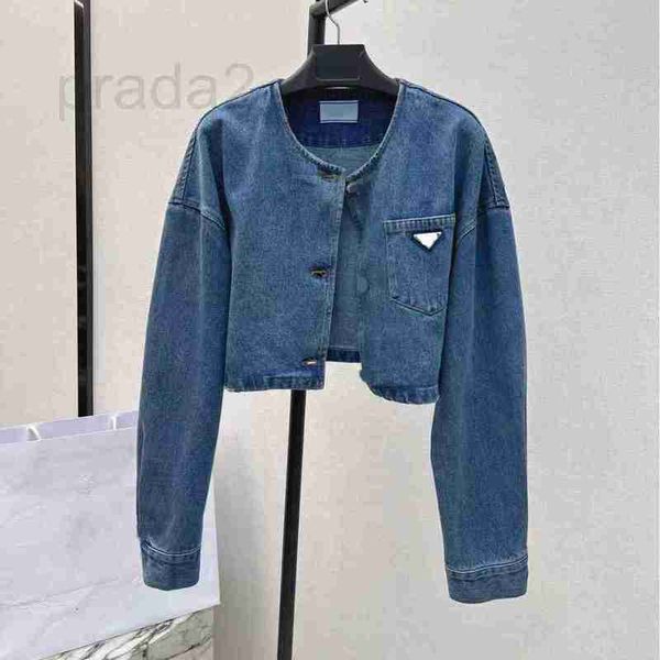 Vestes pour hommes Designer 24 Début du printemps Cool Lettre Triangle Poche Col rond Simple boutonnage Court Denim Manteau UX43