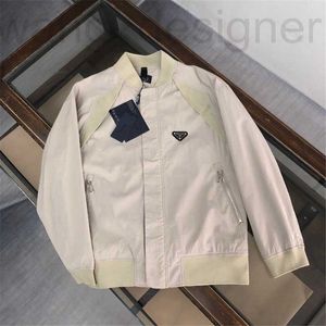 Vestes pour hommes Designer Version haute 2023 Automne / Hiver P Family Baseball Suit Coupe-vent, Pra Casual Polyvalent Loose Jacket, Manteau Sprint pour hommes Z3ST