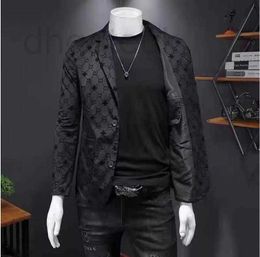 Vestes pour hommes Designer Printemps Automne Nouvelle Mode Slim jolie pochette Marque Hommes costume veste d'extérieur hommes VB47