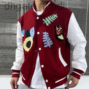 Chaquetas de los hombres DesignerFashion Varsity Animal Letter Toalla Bordado Chaquetas Crochet Floral Baseball Jacket High Street Parejas Mujeres Hombres Abrigo HFXHJK105 XYO7