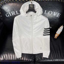 Herenjassen Europees Station Lente Nieuw Four Bar Hooded Jacket Fashion Brand Leisure Trend Coat Wear