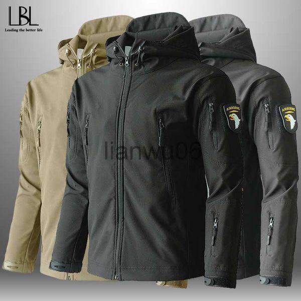 Vestes masculines Fashion Military Tactical veste masculine punching veste multipock conception étanche veste conduisant Windbreaker 2023 Nouveau J230811