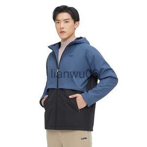 Vestes pour hommes chameaux dorés veste de randonnée extérieure imperméable sports chauds plus velours vestes masculines épais casse-vent épais hood hood mantes 2022 automne j230811