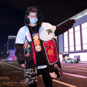 Herenjacks graffiti print puffer jas voor mannen hiphop kleding wintermode trends gewatteerde jas met kap oversized punk streetwear 230107