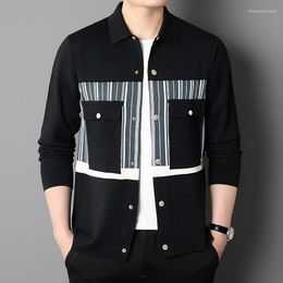 Herenjacks Hoogwaardige Trendy Striped Rapel Knit Jacket Heren Business Casual Sweater Coat in de herfst en Winter 2023 Men