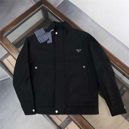 Men S Jackets High Version P Famille d'automne et de veste d'hiver PU Collier debout Jacquard Button Cardigan Char