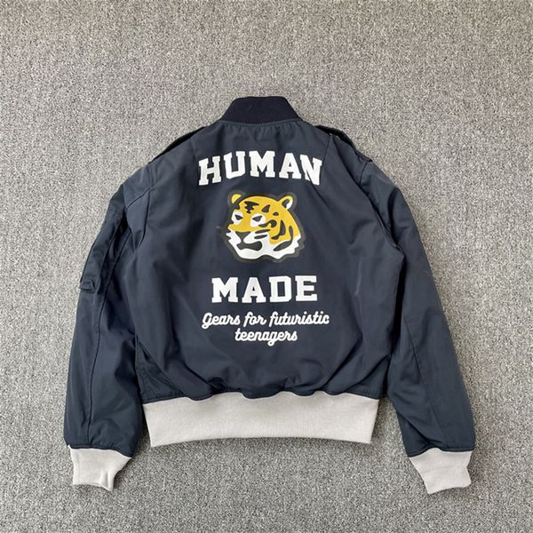 Chaquetas de hombre HUMAN MADE 22AW Japón Otoño e invierno Insignia Flying Jacket Tiger Head Hombres y mujeres Béisbol Abrigos cortos 230710