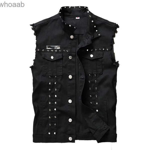 Chaquetas para hombres Idopy Moda para hombre Remache Denim Chaleco Punk Party Studded Slim Fit Jean Chaqueta Chaleco sin mangas para hombres Tallas grandes YQ231207