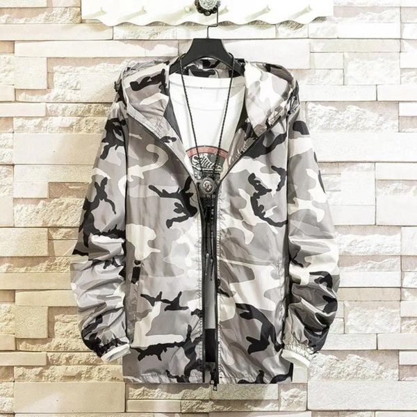 Chaquetas para hombres Hombres con capucha Chaqueta de camuflaje Streetwear Impresión con cremallera Placket Hop Estilo Coreano Slim Fit Coat