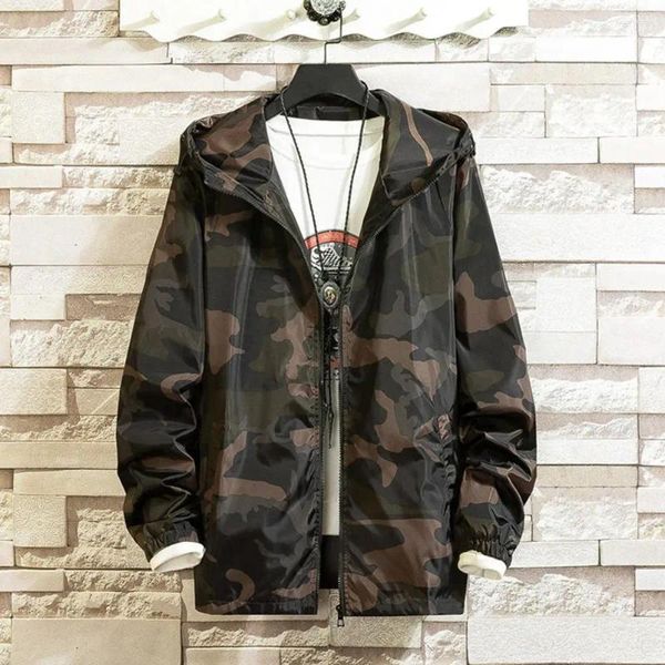 Jackets para hombres Men caplé de camuflaje chaqueta primavera estampado de abrigo de otoño con cremallera con cremallera hip hop para