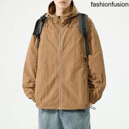 Vestes pour hommes Hommes Printemps Randonnée Manteau Couple Rétro Veste à capuche en plein air Plus Taille Garçons Vert Marron Vêtements de voyage en vrac Zipper Vêtements d'extérieur Mode préférée