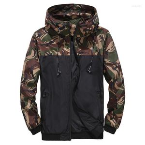 Vestes pour hommes veste pour hommes printemps et automne Camouflage hommes manteaux décontractés outillage à capuche couleur correspondant vêtements d'extérieur jeunes hauts